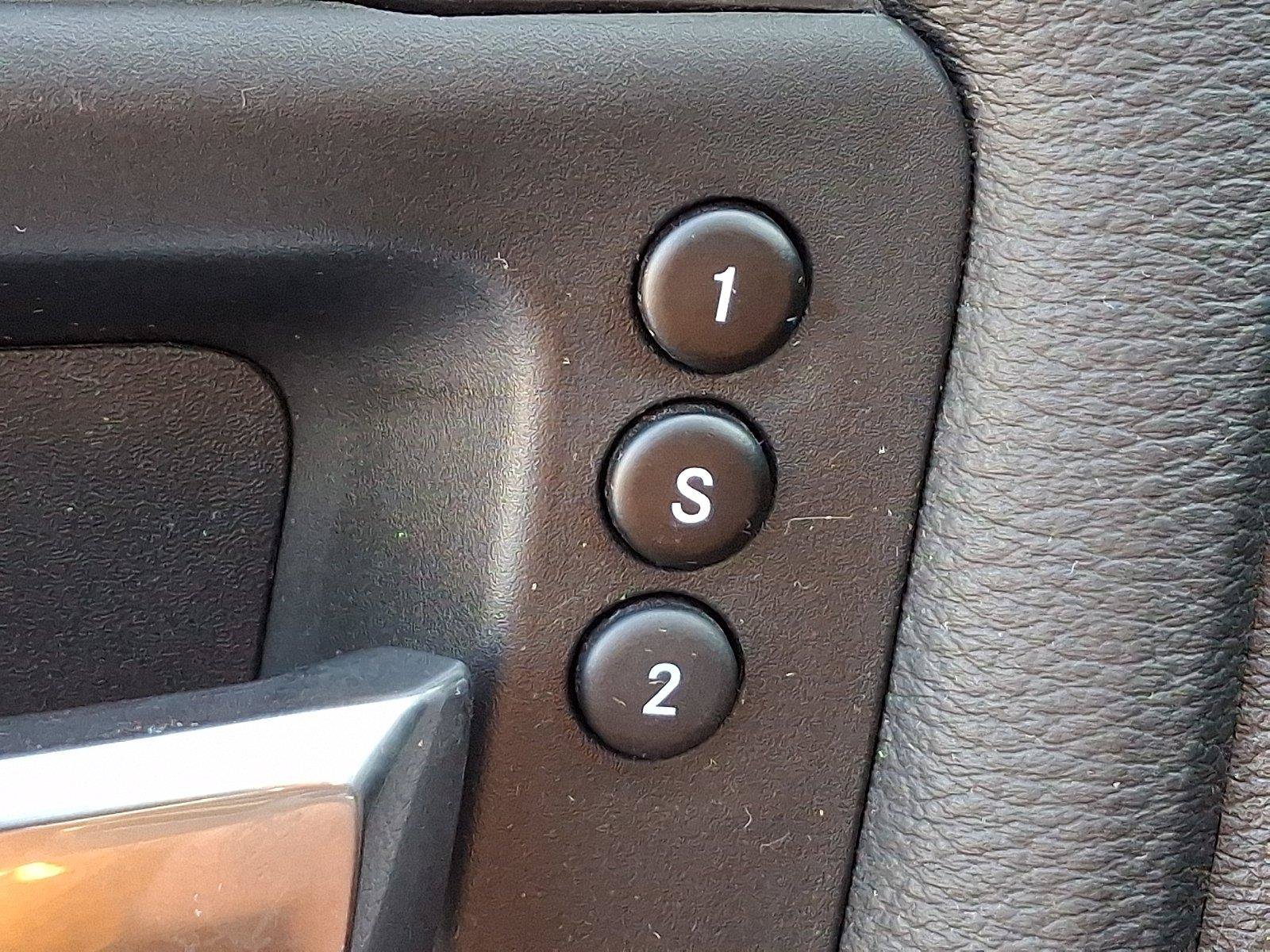 Used 2025 RAM 2500 Laramie AWD/4WD image 25