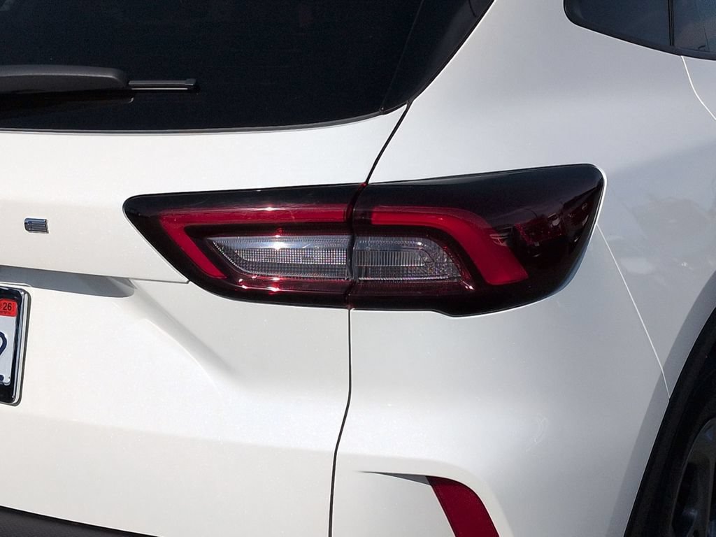 Used 2025 Ford Escape ST-Line FWD image 11