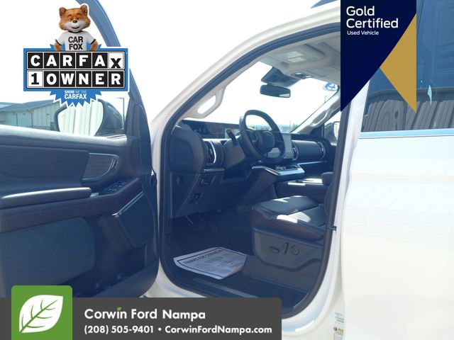 Used 2025 Ford Expedition Platinum w/ Platinum Ultimate Package image 11