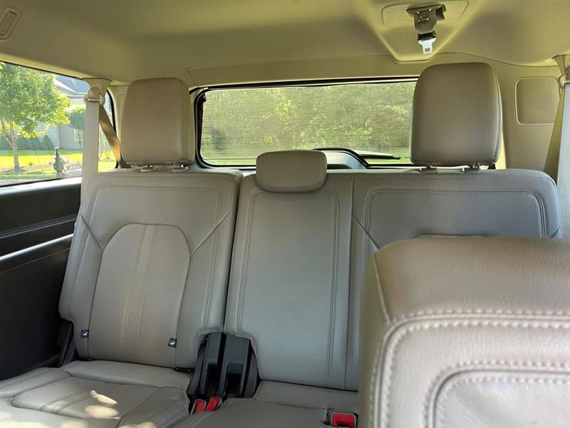 Used 2018 Ford Expedition Max Limited AWD/4WD image 47