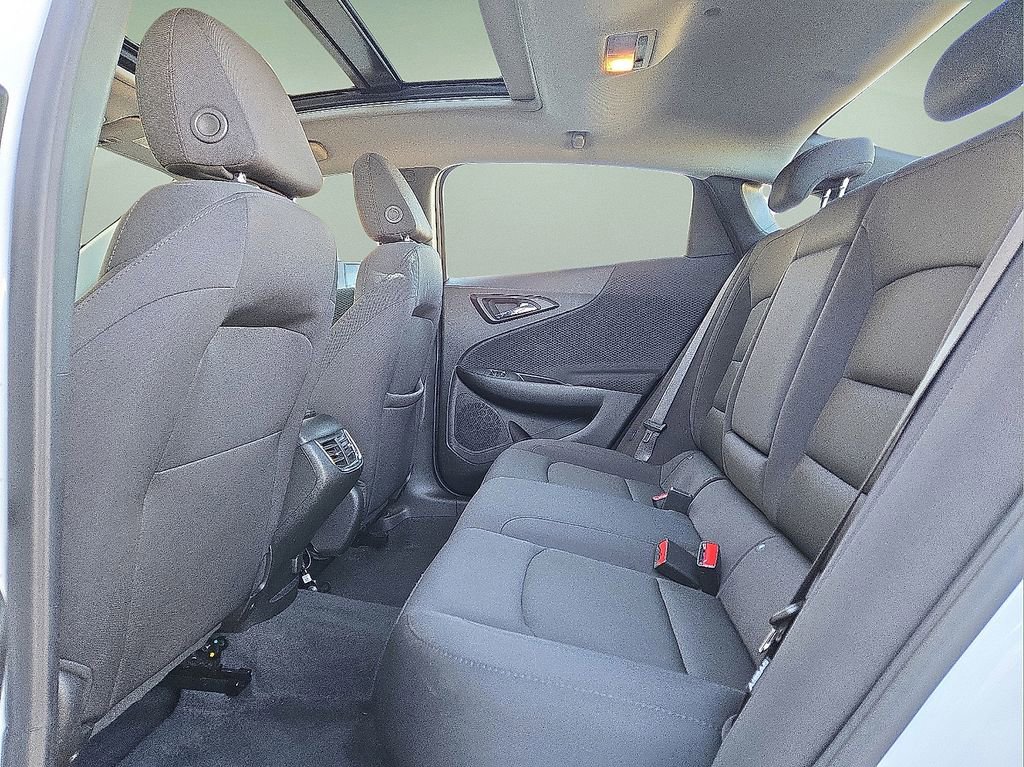 Used 2024 Chevrolet Malibu LT image 16