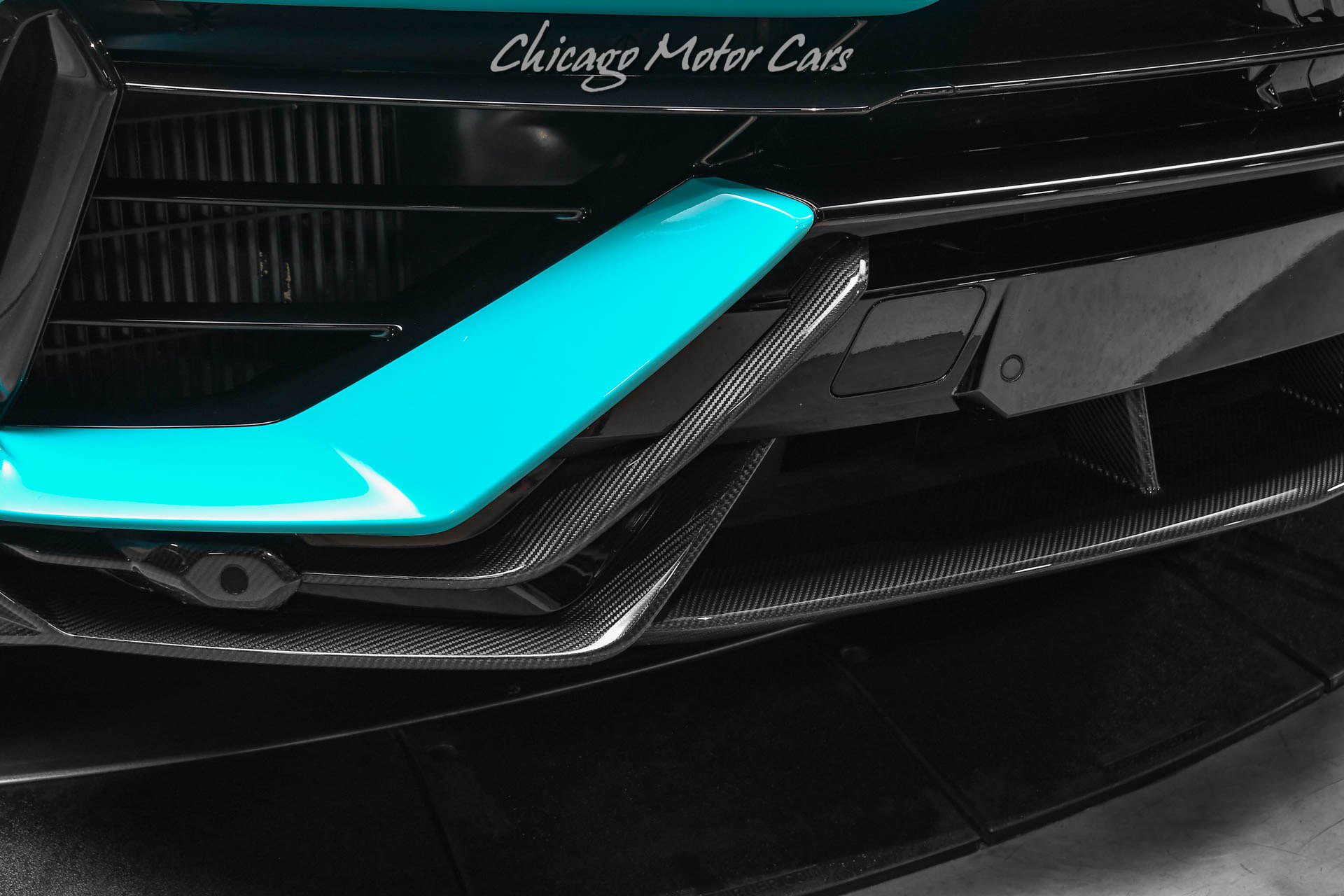 Used 2024 Lamborghini Urus Performante AWD/4WD image 52