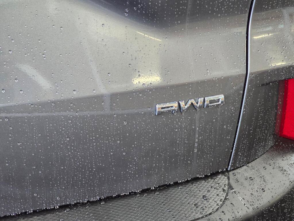 Used 2024 Ford Escape Platinum AWD/4WD image 15