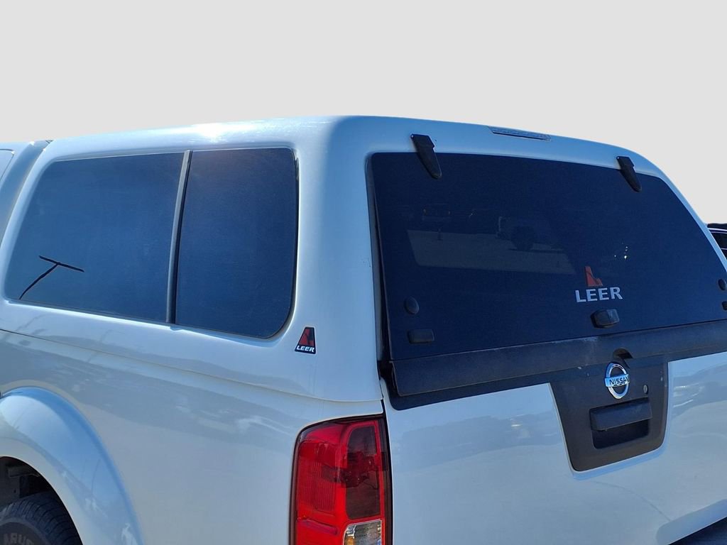 Used 2019 Nissan Frontier SV image 26