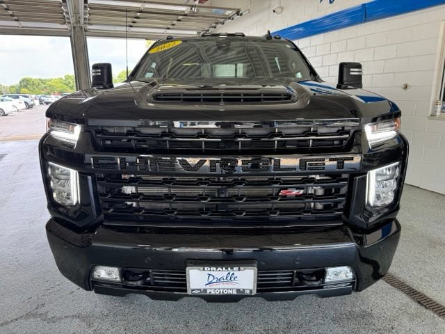 Used 2022 Chevrolet Silverado 3500 LTZ w/ LTZ Plus Package AWD/4WD image 3