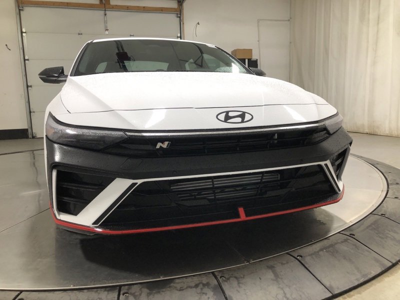 New 2025 Hyundai Elantra N image 2