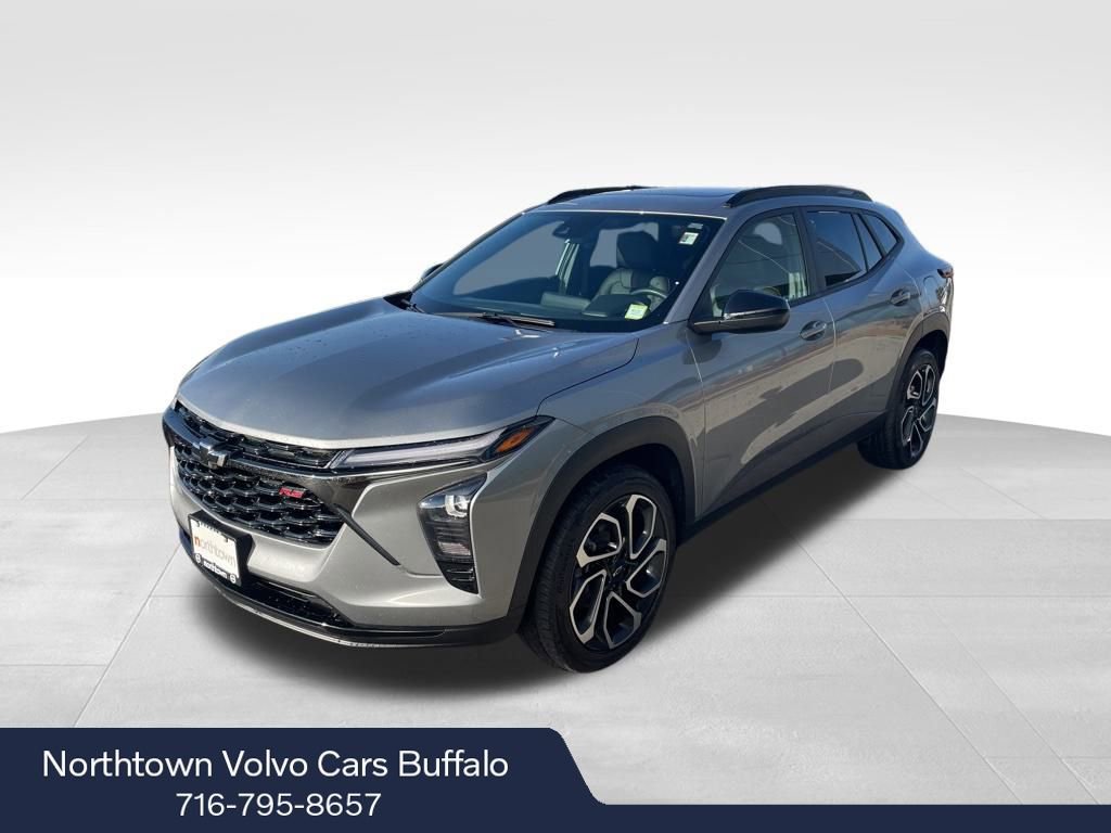 Used 2024 Chevrolet Trax RS w/ Sunroof Package image 1