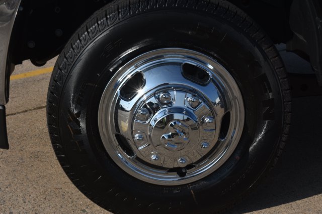 New 2026 RAM 3500 Tradesman AWD/4WD image 10