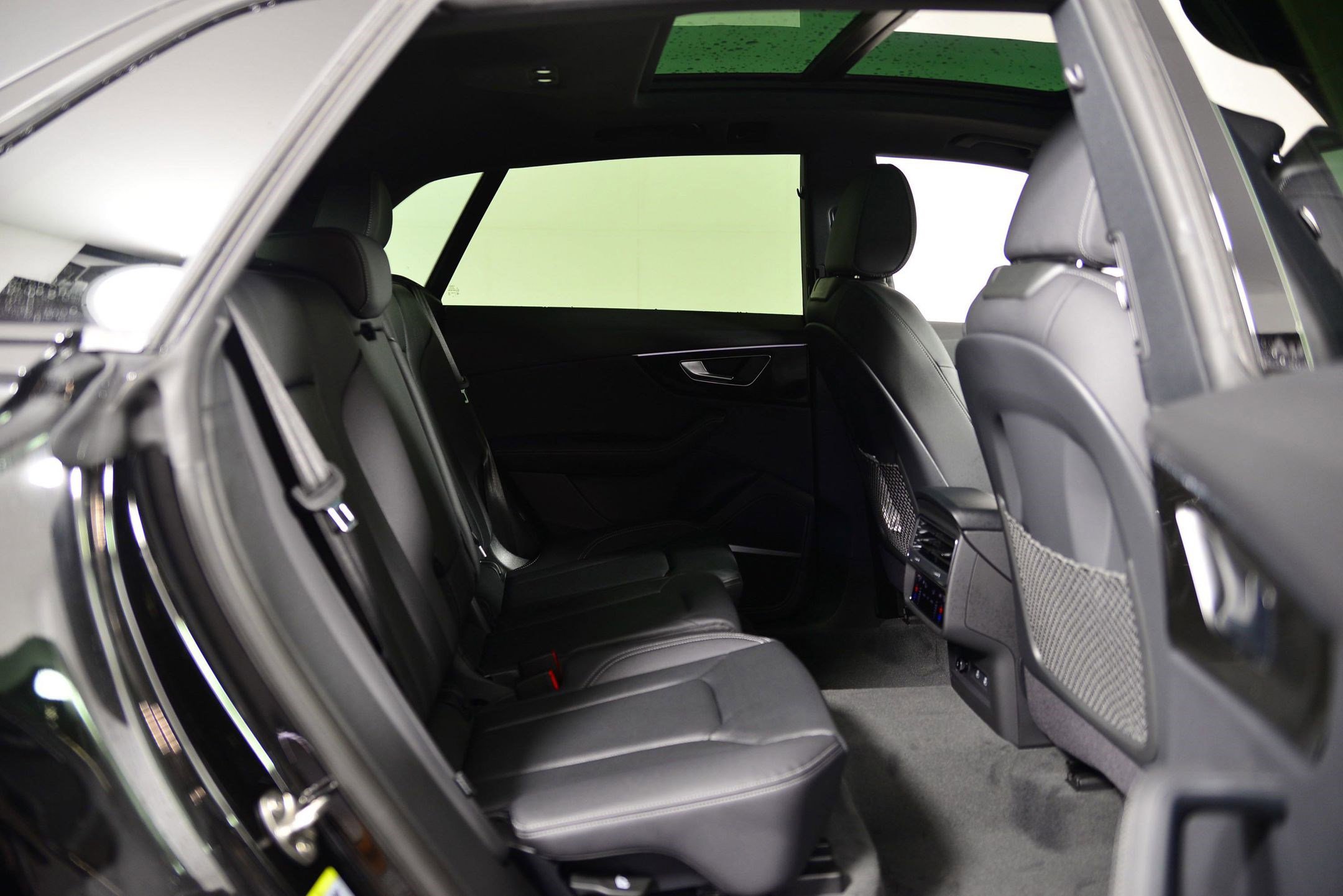 New 2025 Audi Q8 Premium Plus image 21