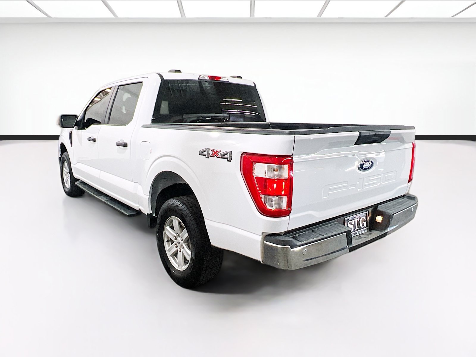 Used 2023 Ford F150 XL w/ XL Chrome Appearance Package AWD/4WD image 6