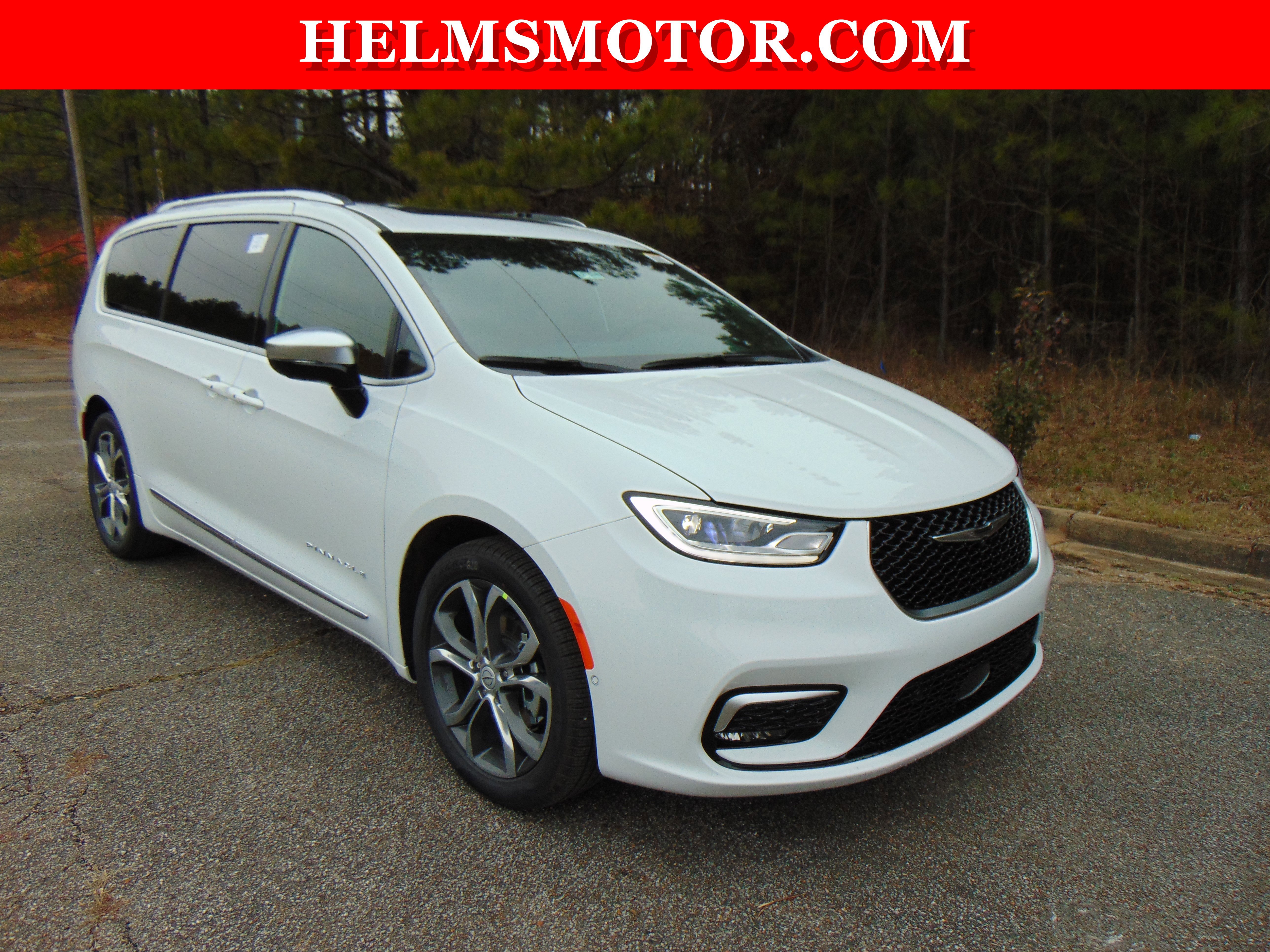 New 2026 Chrysler Pacifica Pinnacle image 12