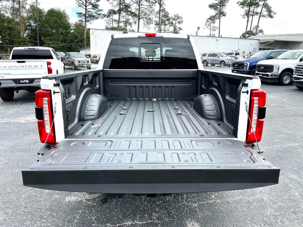 New 2026 Ford F250 Lariat w/ Lariat Premium Package image 5