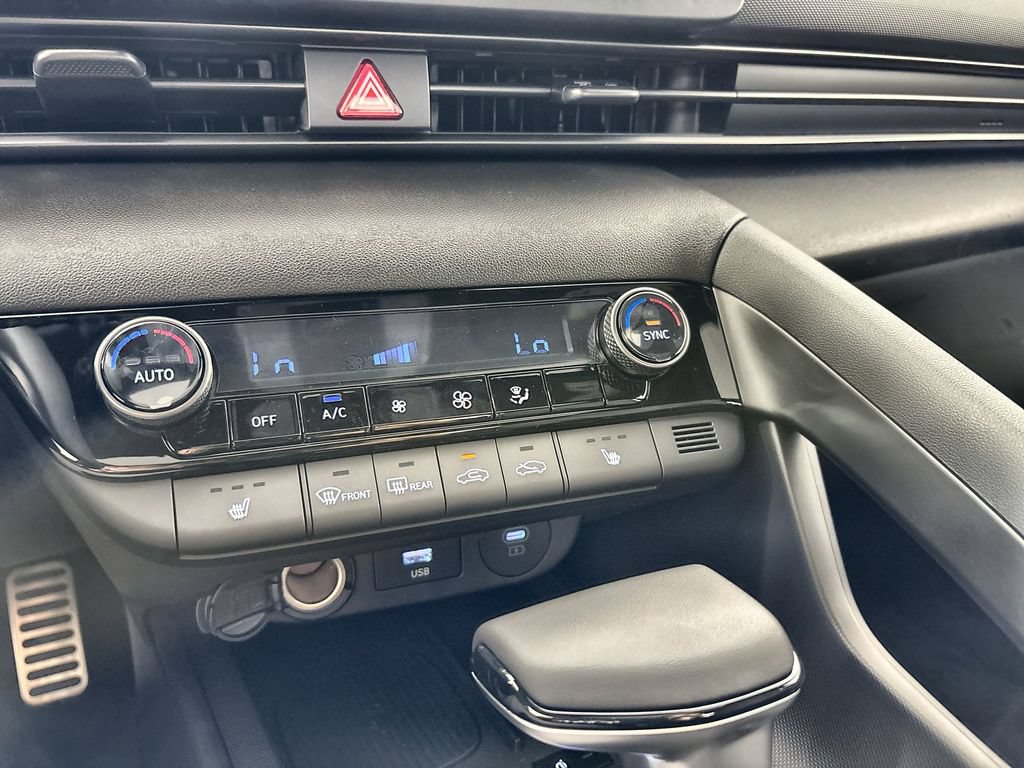 New 2026 Hyundai Elantra SEL Sport FWD image 17