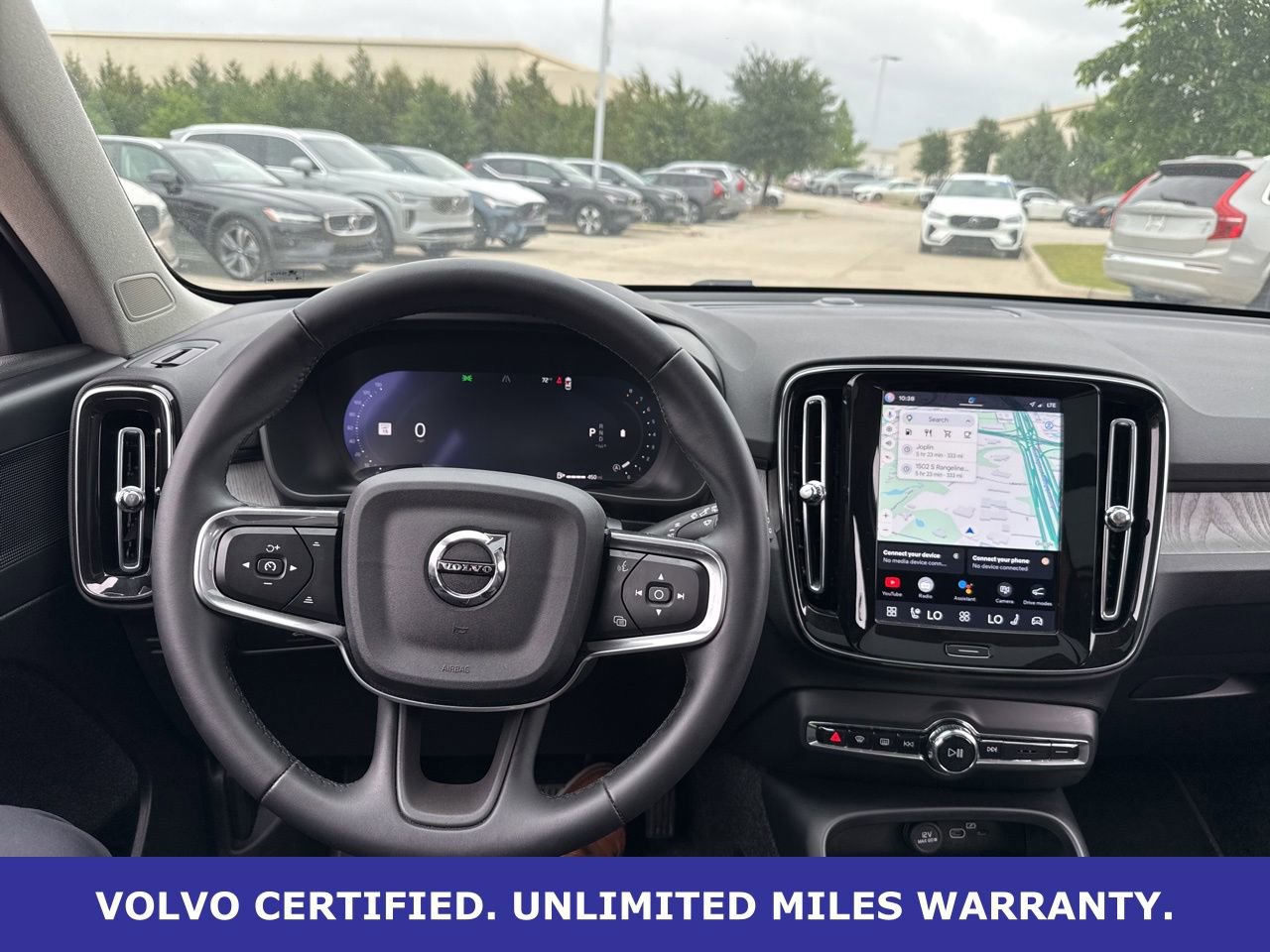 Used 2025 Volvo XC40 B5 Core AWD/4WD image 18