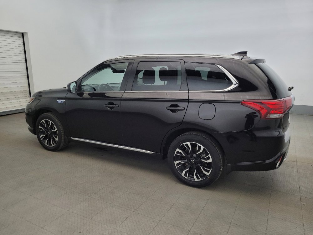 Used 2018 Mitsubishi Outlander GT image 3