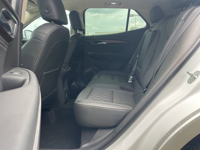 Used 2021 Buick Envision Avenir w/ Technology Package II image 22