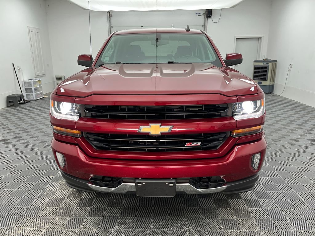 Used 2018 Chevrolet Silverado 1500 LT w/ All Star Edition image 16