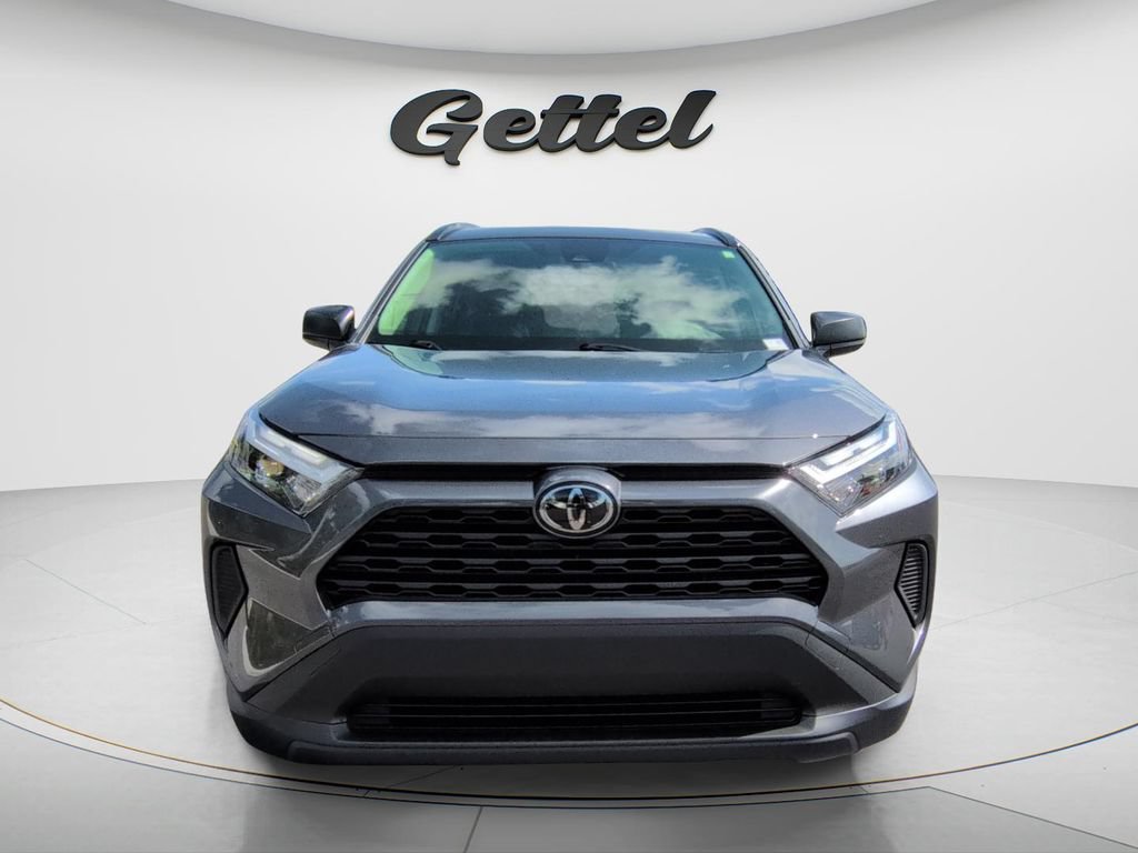 Used 2025 Toyota RAV4 LE AWD/4WD video 2