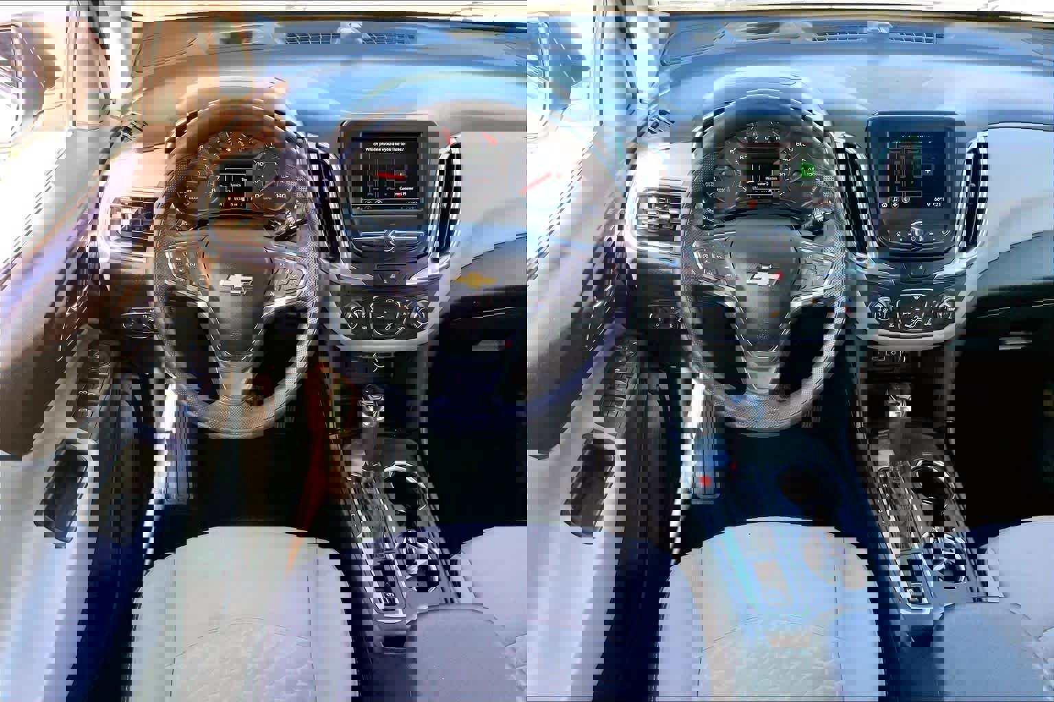 Used 2020 Chevrolet Equinox LS w/ LS Convenience Package image 6