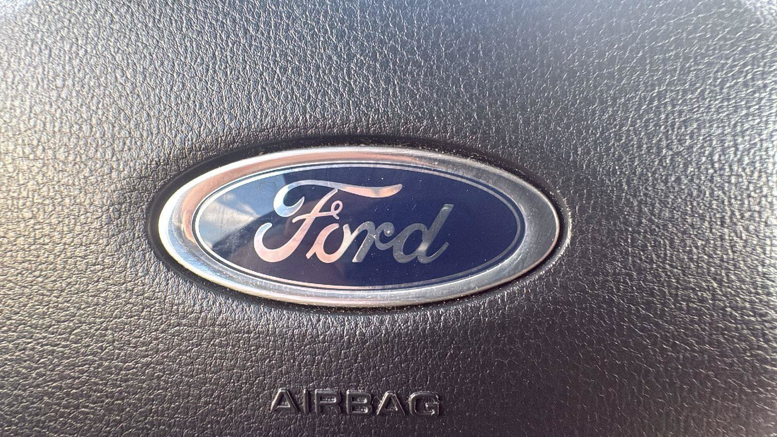 Used 2023 Ford F250 Lariat w/ Lariat Ultimate Package AWD/4WD image 29