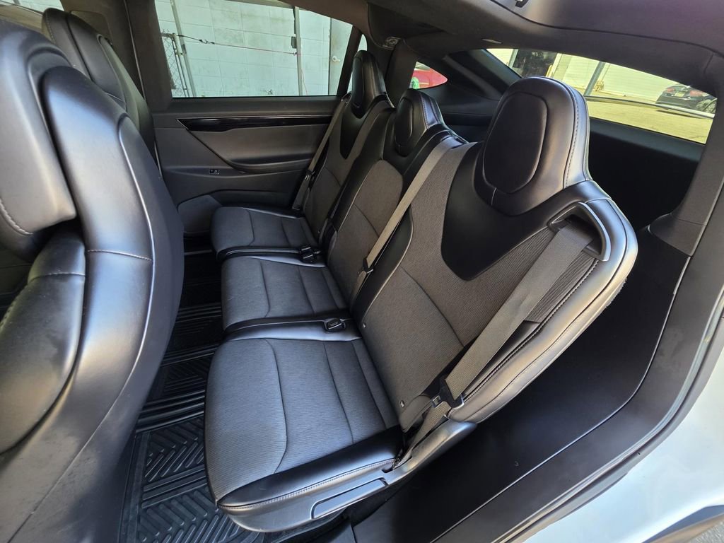 Used 2018 Tesla Model X 75D AWD/4WD image 12