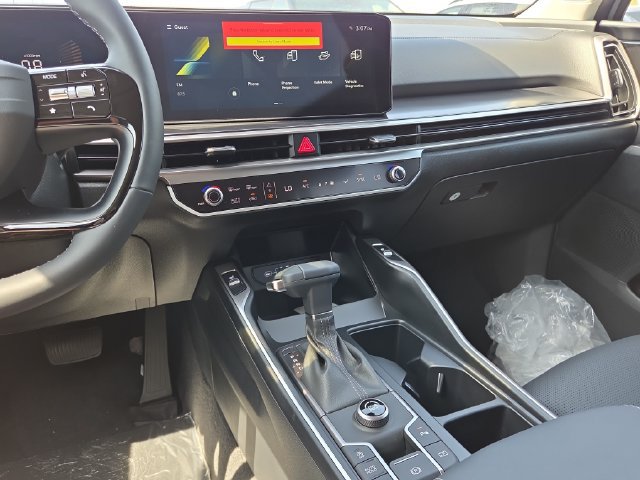 New 2026 Kia Sorento S FWD image 13