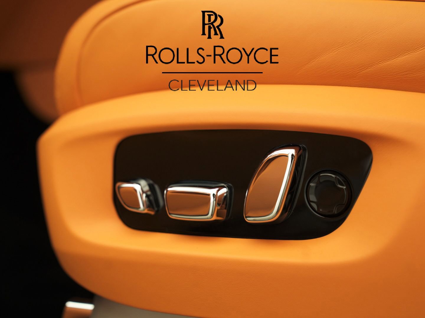 New 2026 Rolls-Royce Cullinan Black Badge image 43