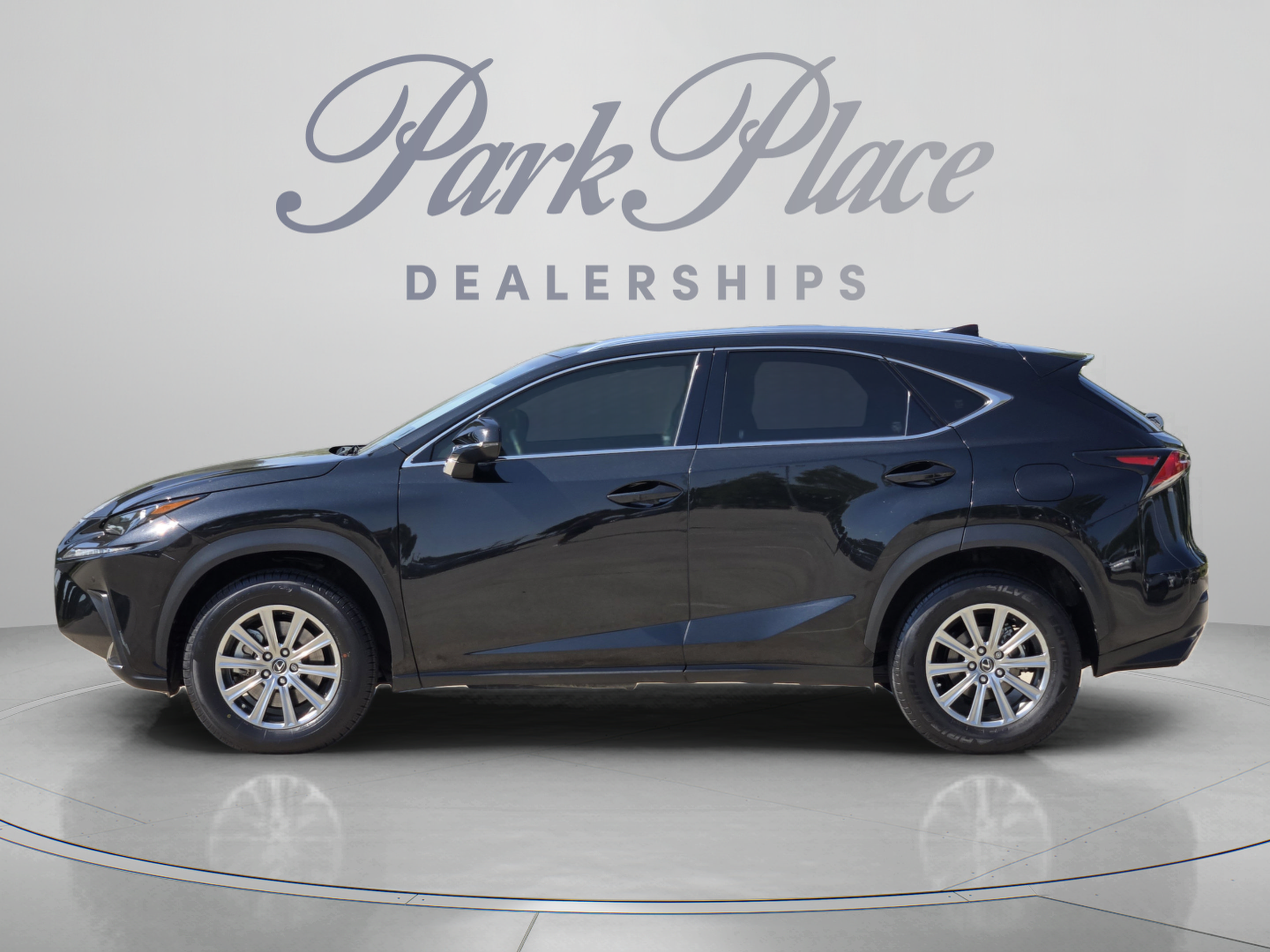 Used 2018 Lexus NX 300 FWD w/ Comfort Package image 2