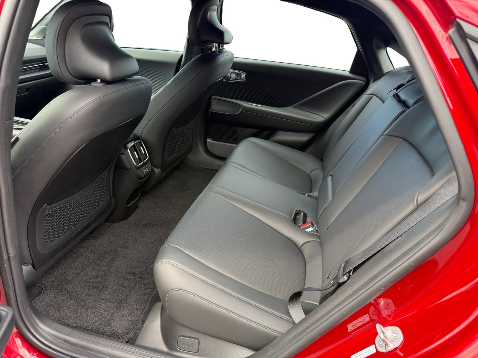 Used 2024 Hyundai Ioniq 6 SEL image 16