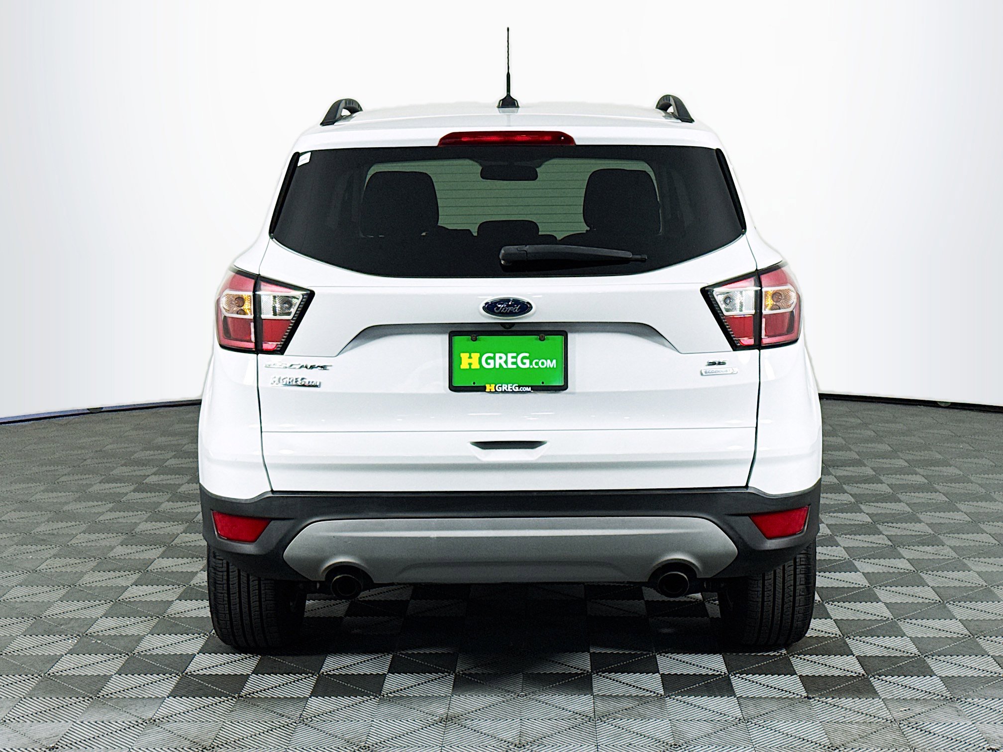 Used 2018 Ford Escape SE FWD image 8