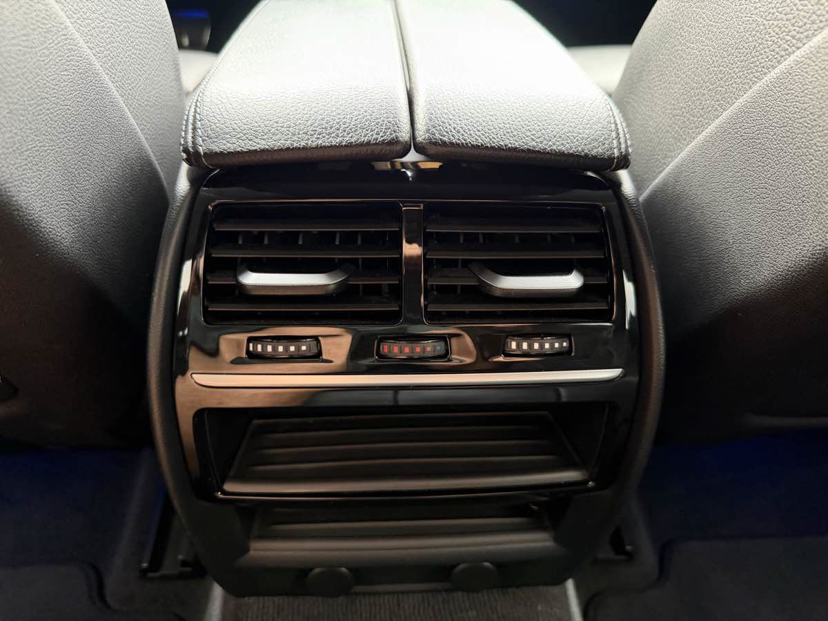 Used 2018 BMW 640i Gran Turismo xDrive AWD/4WD image 26
