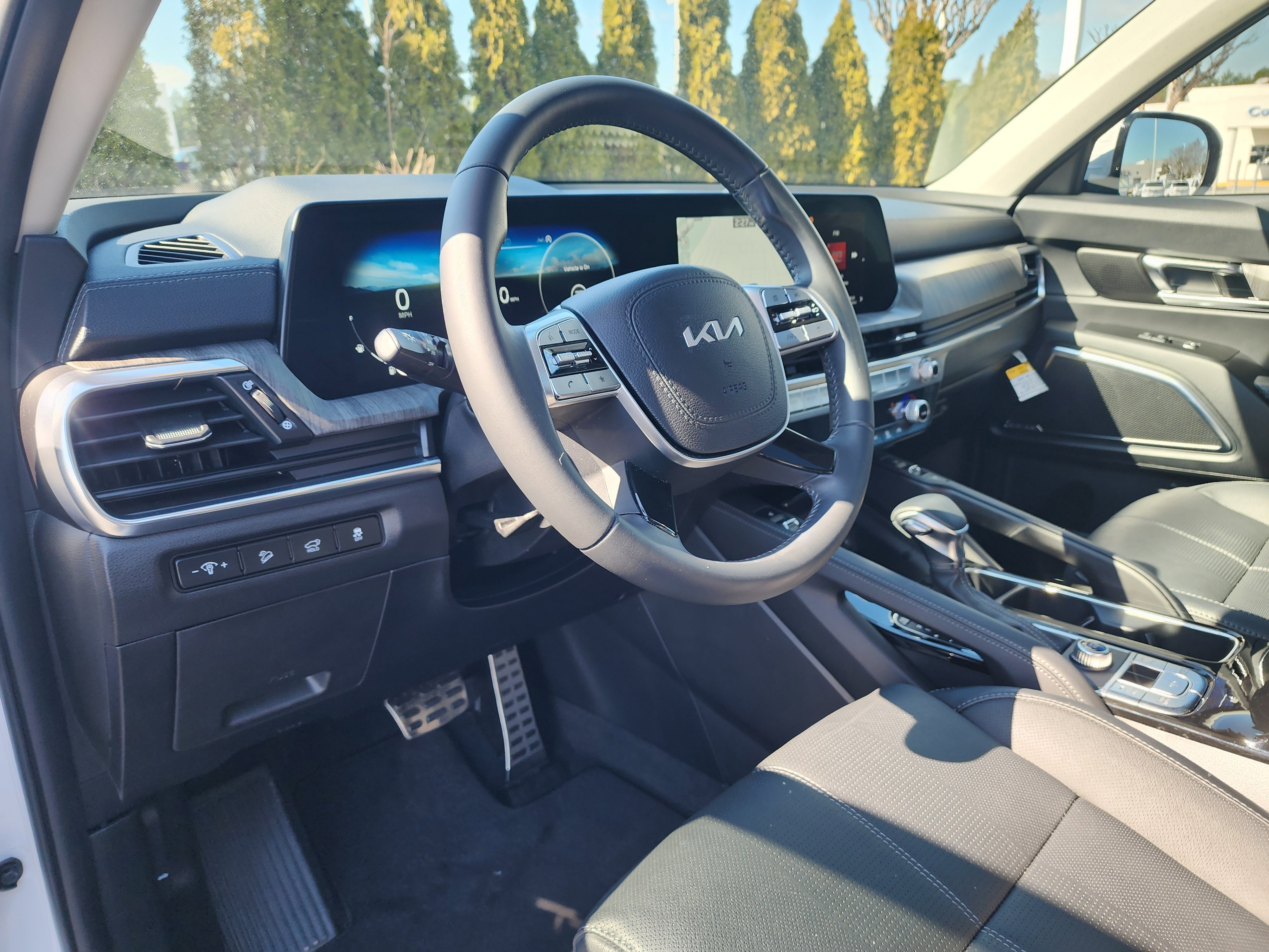 Used 2024 Kia Telluride SX image 21