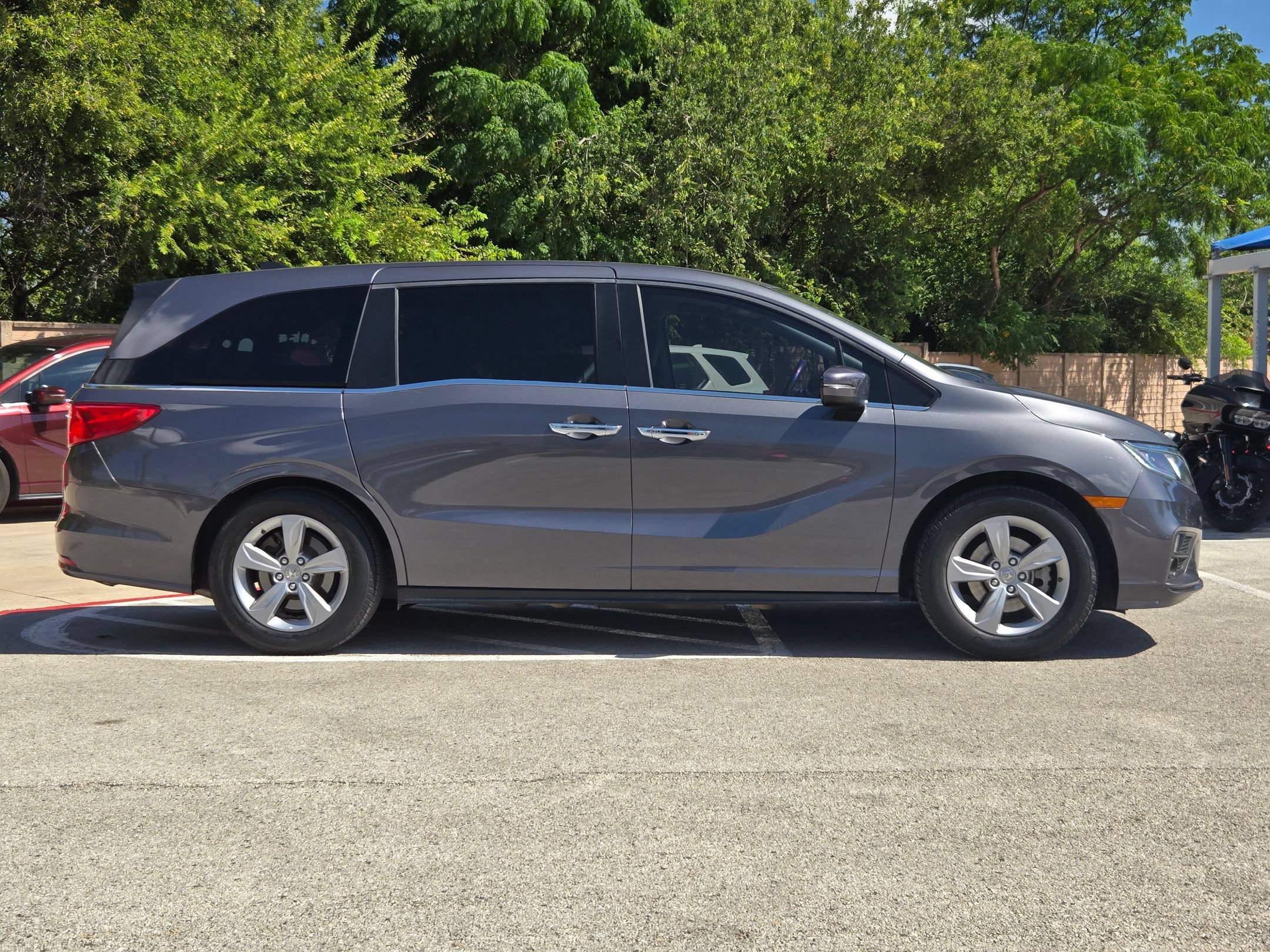 Certified 2020 Honda Odyssey EX-L image 2