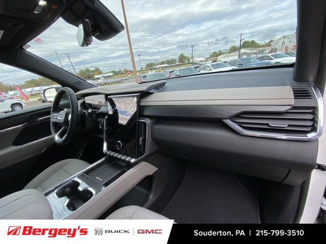 New 2026 GMC Acadia Elevation image 32