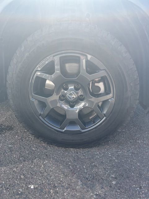 Certified 2025 Honda Pilot TrailSport image 4