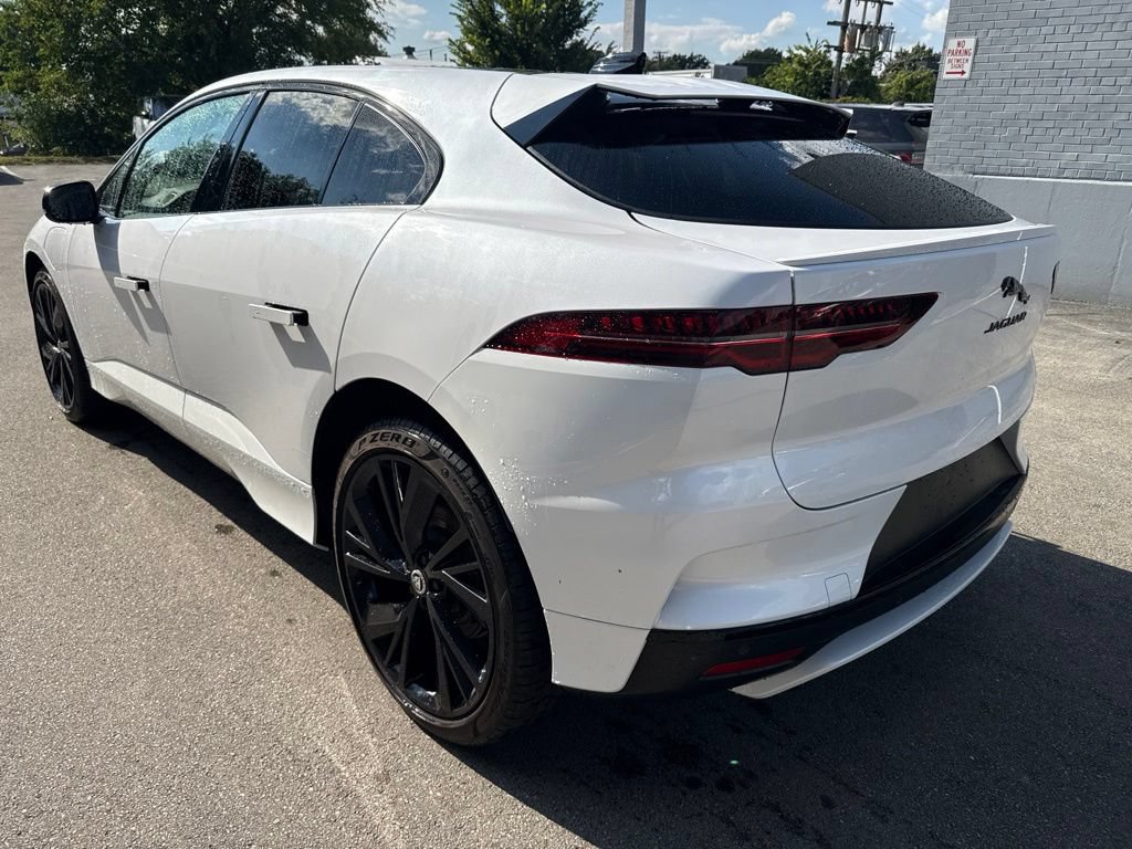 Used 2024 Jaguar I-PACE R-Dynamic HSE AWD/4WD image 3