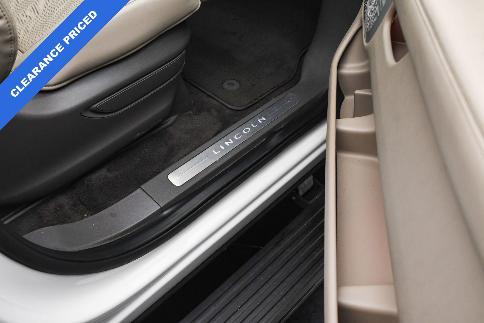 Used 2022 Lincoln Navigator Reserve image 51