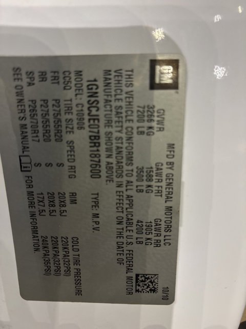 Used 2011 Chevrolet Suburban LT image 19