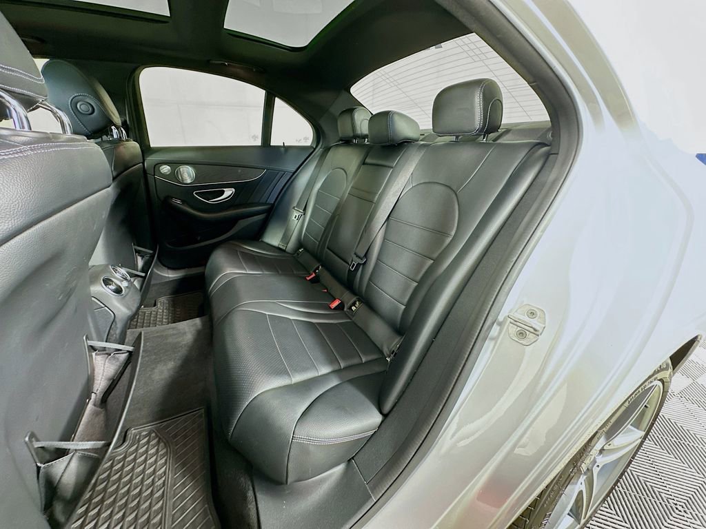 Used 2015 Mercedes-Benz C 300 4MATIC Sedan image 30