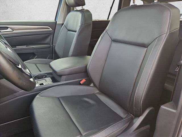 Used 2019 Volkswagen Atlas SEL R-Line FWD image 16