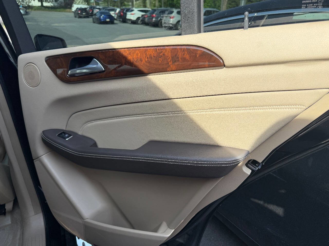 Used 2015 Mercedes-Benz ML 250 BlueTEC 4MATIC image 18