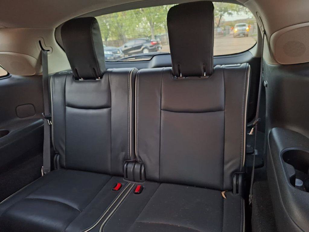 Used 2017 INFINITI QX60 w/ Premium Plus Package image 7