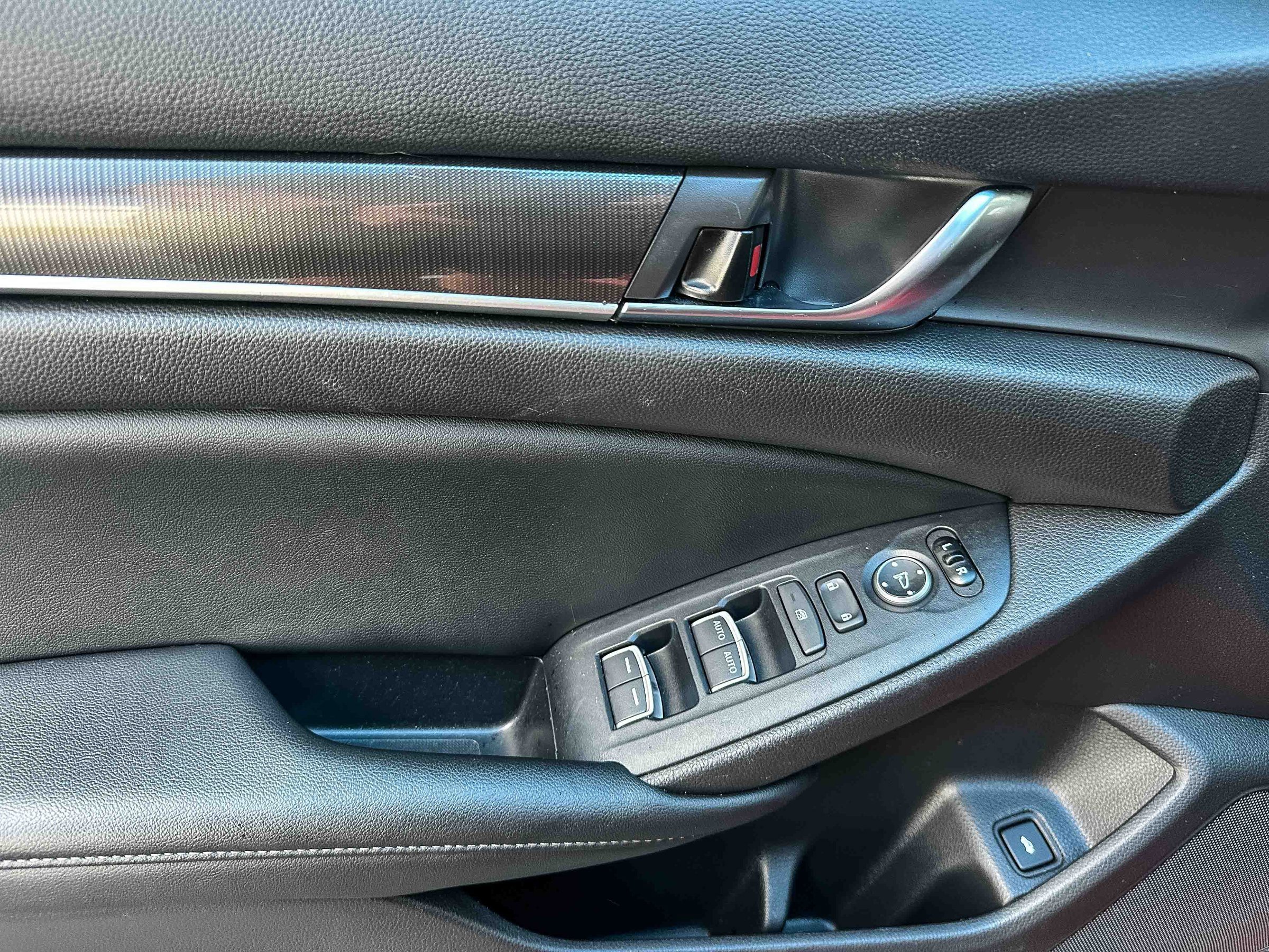 Certified 2022 Honda Accord Sport image 17