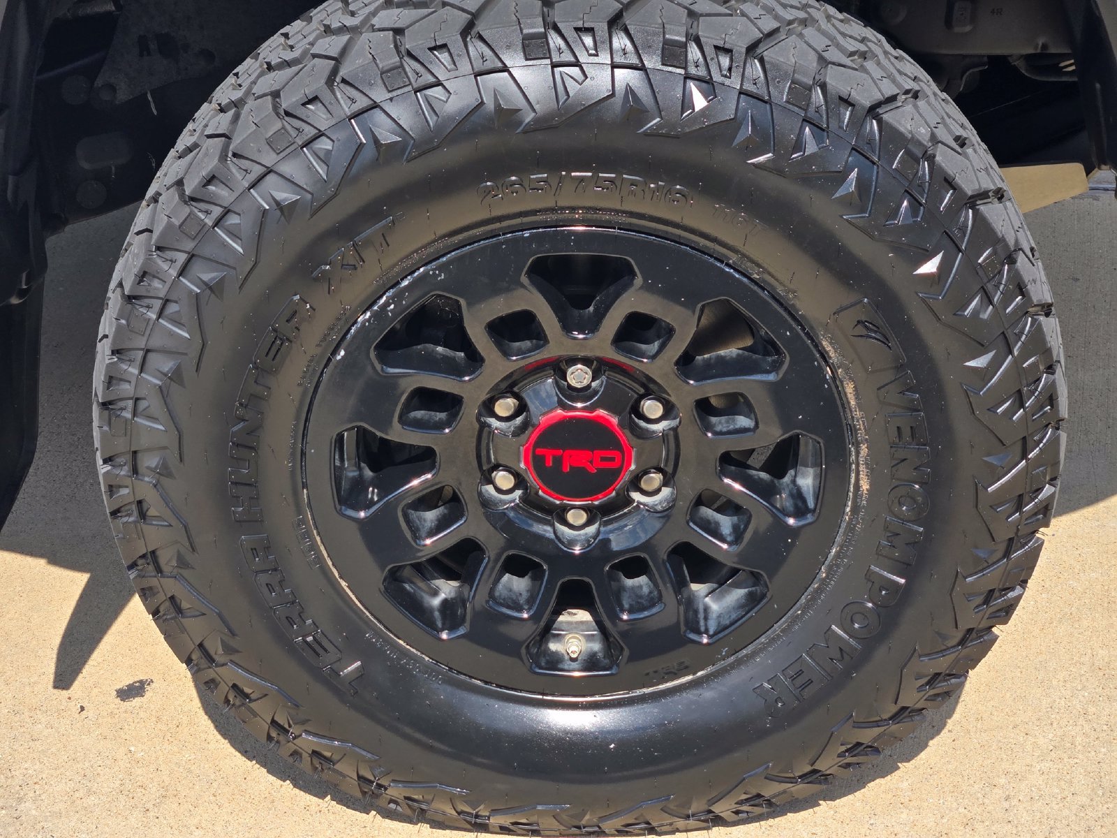 Used 2017 Toyota Tacoma TRD Pro AWD/4WD image 7