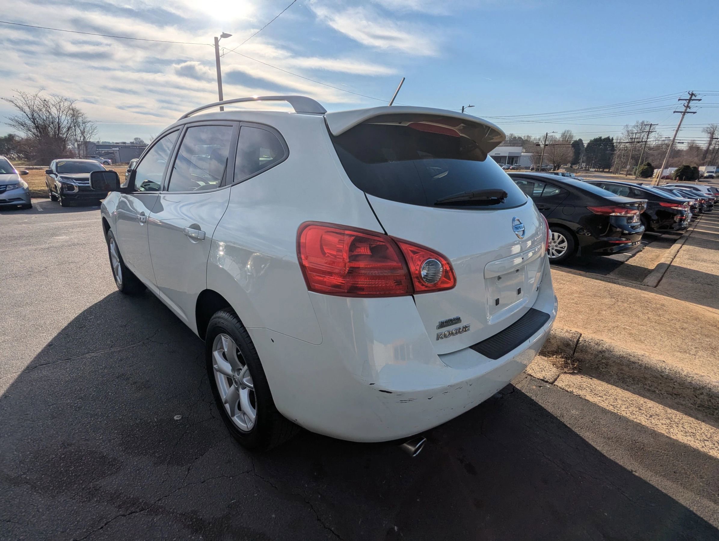 Used 2008 Nissan Rogue SL w/ Premium Pkg image 5