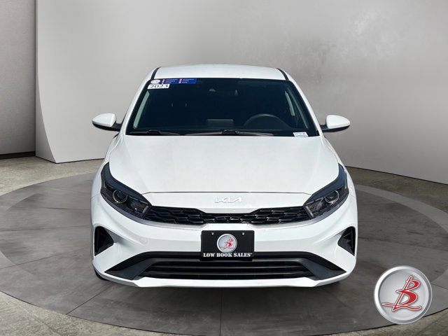 Used 2023 Kia Forte LXS FWD image 2