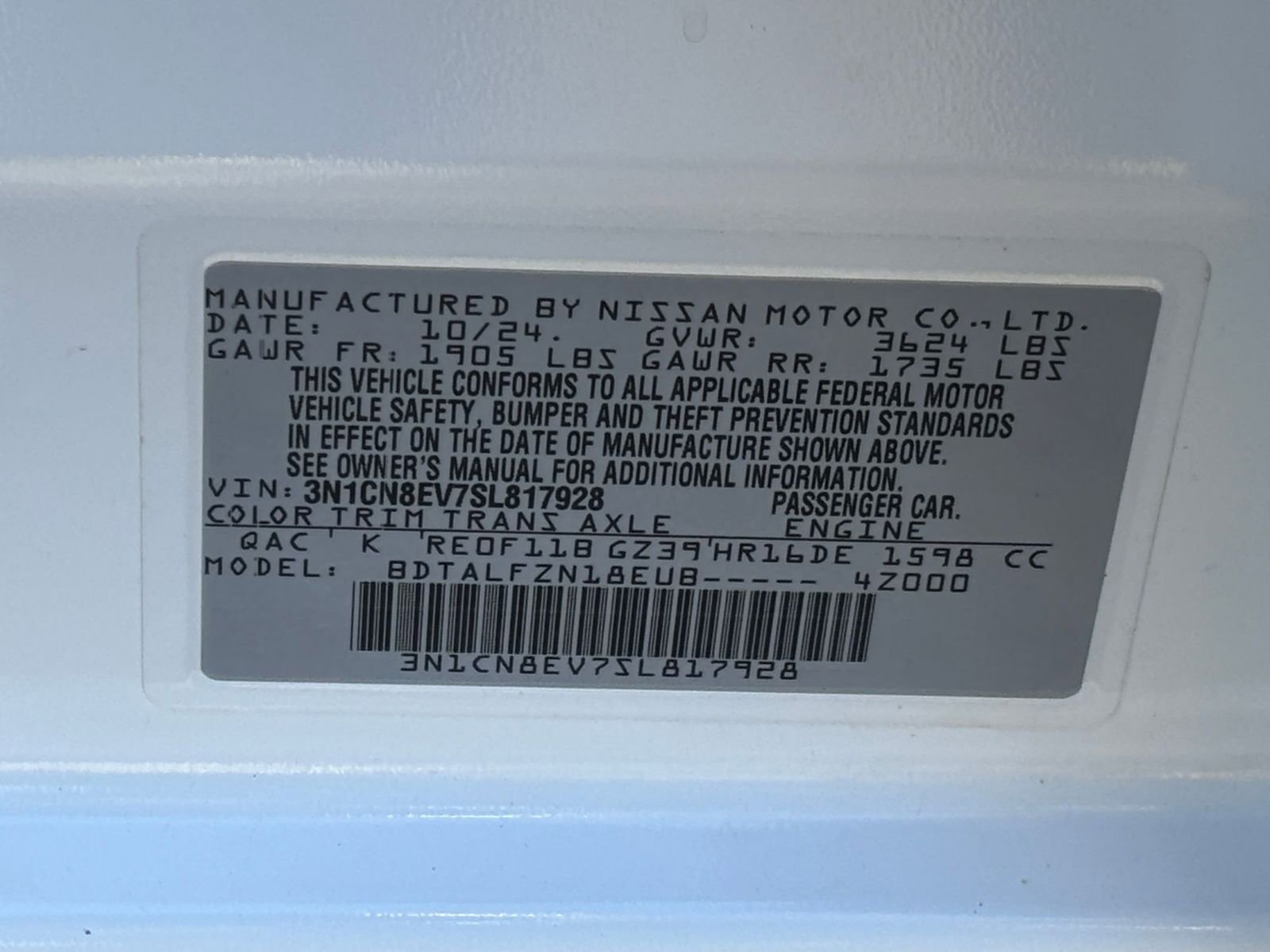 Used 2025 Nissan Versa SV FWD image 27
