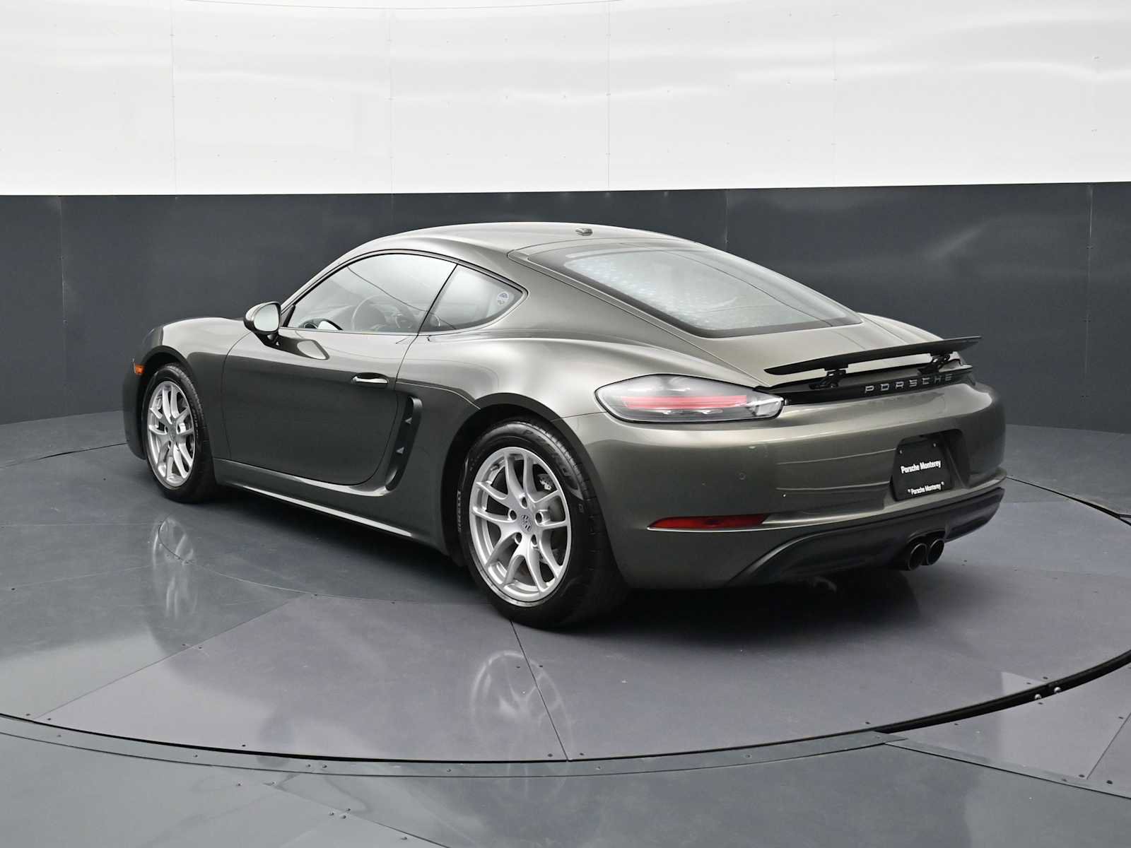 Certified 2022 Porsche 718 Cayman image 3