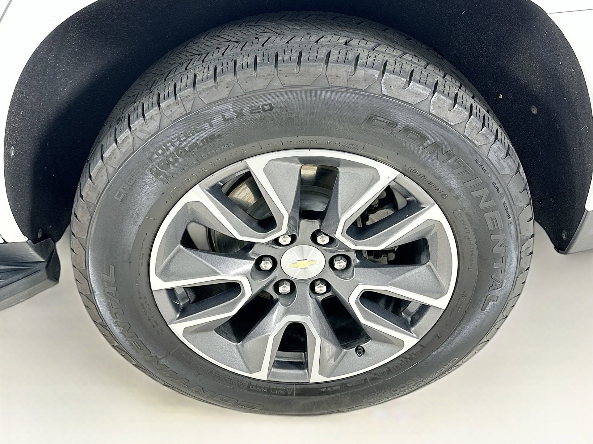 Used 2021 Chevrolet Tahoe LT w/ LT Signature Package image 34