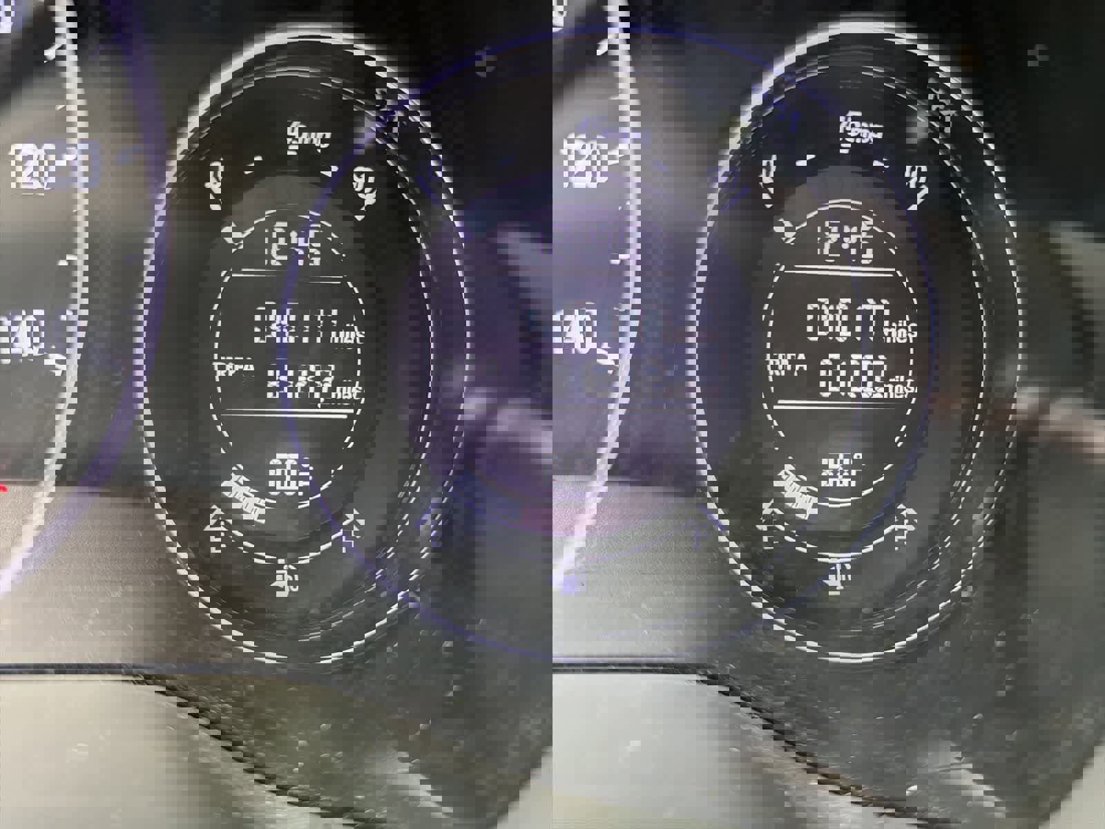 Used 2022 Honda HR-V LX image 2